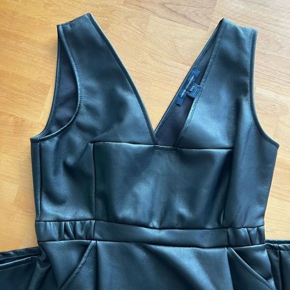 FRENCH CONNECTION faux leather v-neck dress Sz 8 - Picture 3 of 10